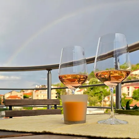 арт мезонет под тепето Apartman Plovdiv