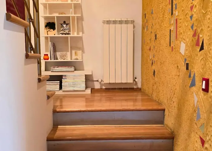 арт мезонет под тепето アパート *