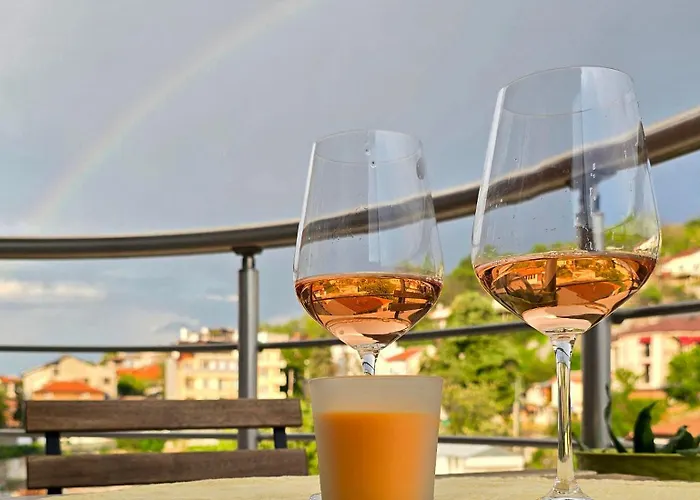 арт мезонет под тепето アパート プロヴディフ